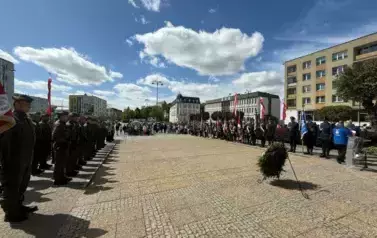 Obchody 3 Maja 50